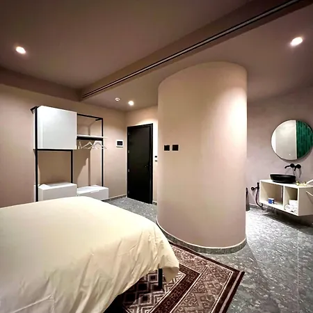 Rex Boutique Hotel