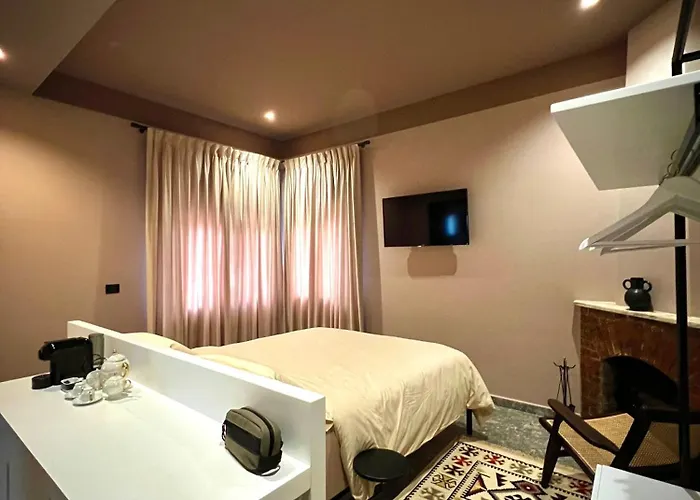 Rex Boutique * 地拉那